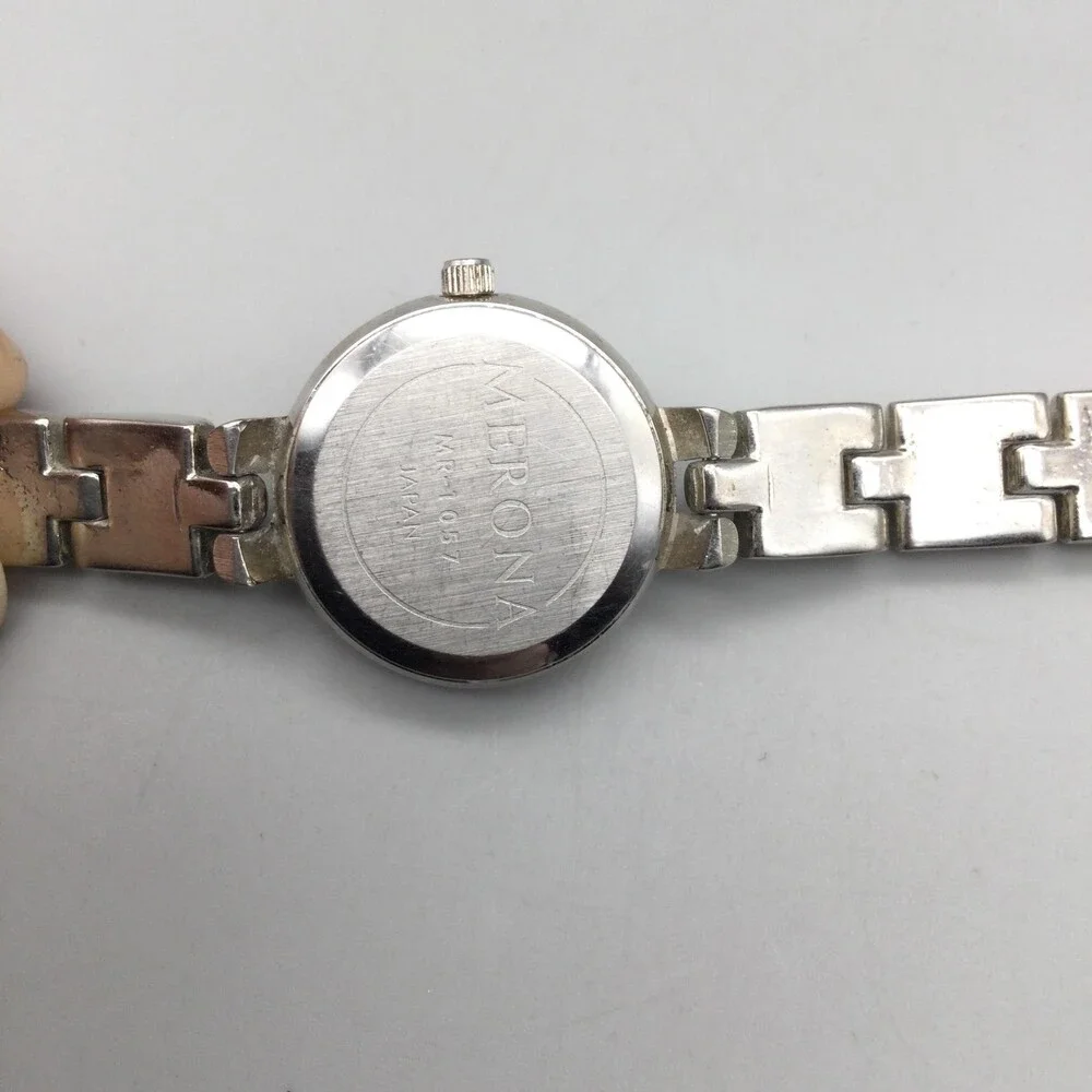 Merona Womens Watch 23mm Blue Dial Silver Tone Bracelet Classic New Battery 7